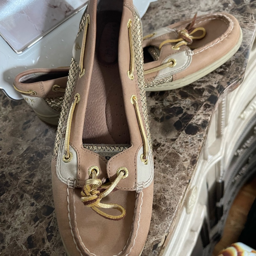 Women’s Sperry shoes